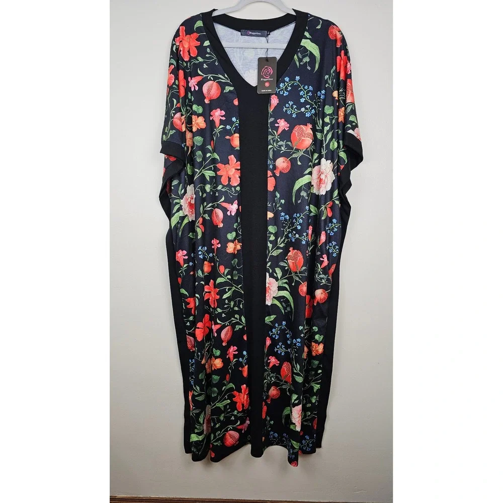 NWT Bloggerlove Kaftan Dress Women XL Black Floral Pomegranate V-Neck